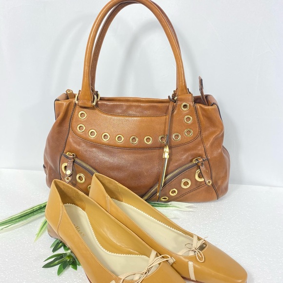 COLE HAAN SHOULDER BAG Brown Grommets and Zippered Front Pockets - Picture 8 of 9